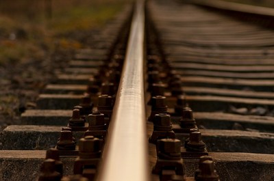 Foto de uma linha férrea