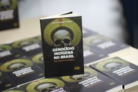 Livro Genocídio indígena