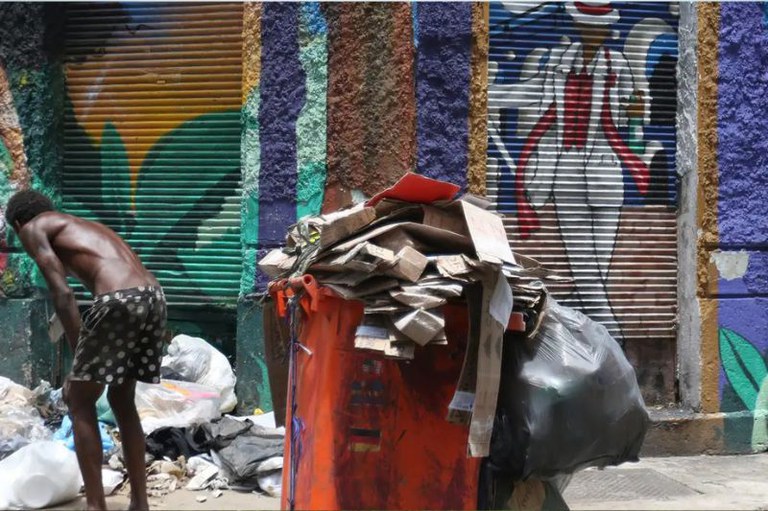 População em situação de rua no centro da Rio. Foto: Tânia Rêgo/Agência Brasil