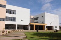 Portões serão fechados às 7h30, e provas aplicadas das 8h às 13 horas, no horário de Cuiabá (MT)
