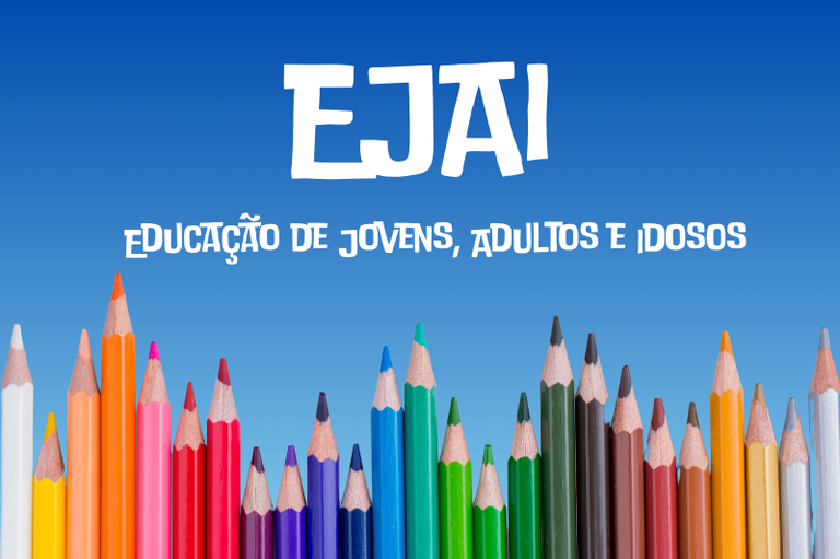 Arte de capa para EJAI Educação de Jovens, Adultos e Idosos, com lapis de cor coloridos na parte inferior da arte retangular num fundo azul