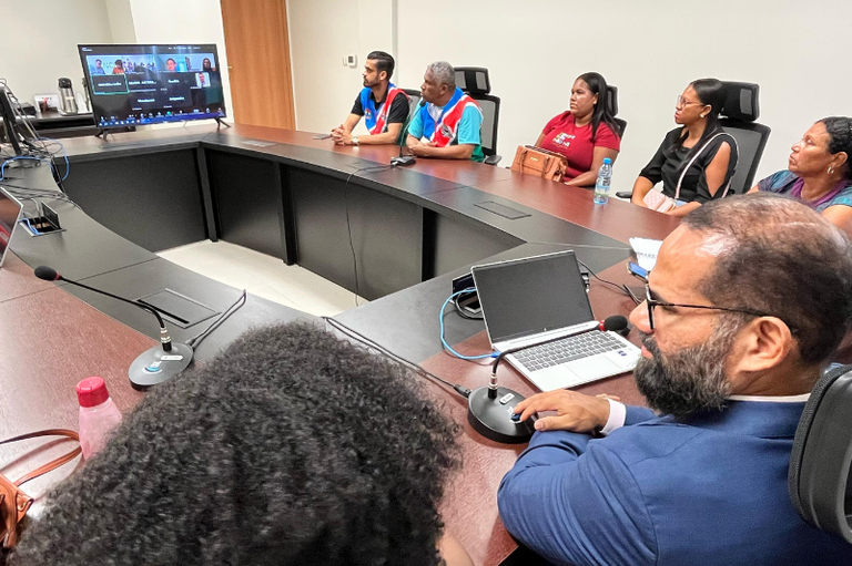 Registro fotográfico da reunião ocorrida na sede da PRM-Arapiraca