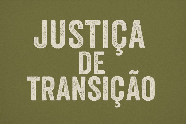Arte retangular de fundo verde musgo com a expressão Justiça de transição em caixa alta no centro