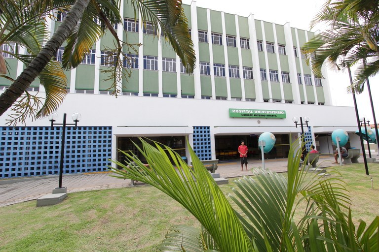 foto mostra fachada do prédio do Hospital Universitário Unidade Materno Infantil