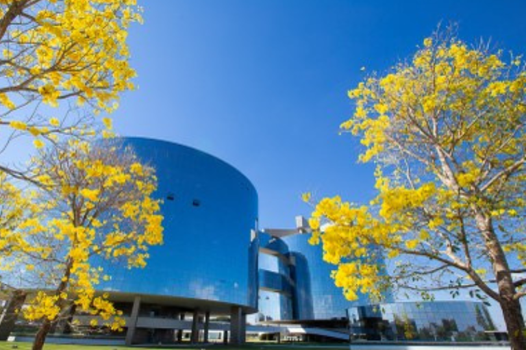 Foto do prédio da PGR