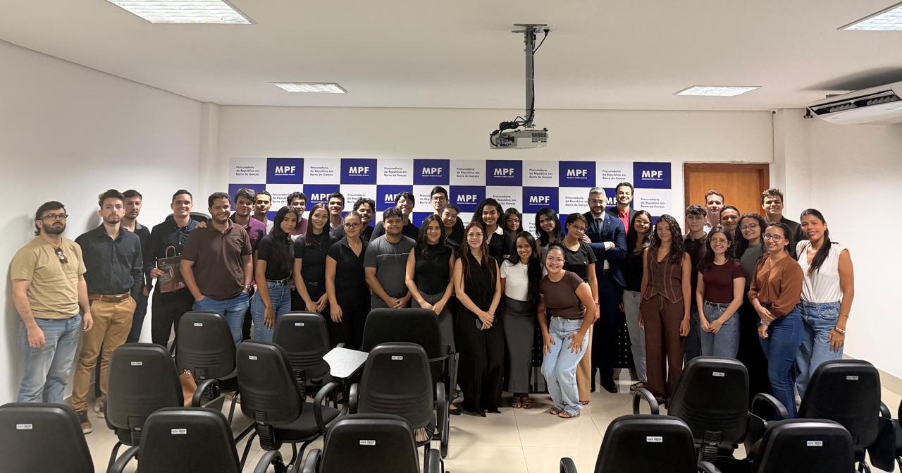 Estudantes de Direito discutem atuação ambiental do MPF em Barra do Garças