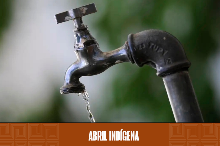 Imagem mostra uma torneira jorrando um fio de água