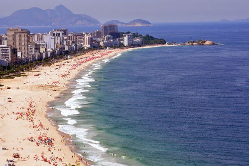 Vista área das praias do Leblon, de Ipanema e do Arpoador