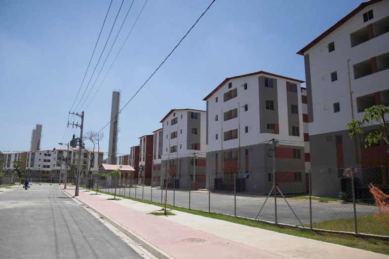 Imagem dos prédios de apartamento do condomínio