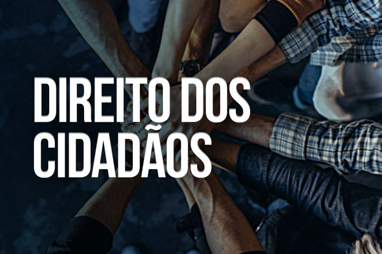 Arte retangular com foto de 10 mãos juntas ao centro. Em letras brancas está escrito Direitos do Cidadão