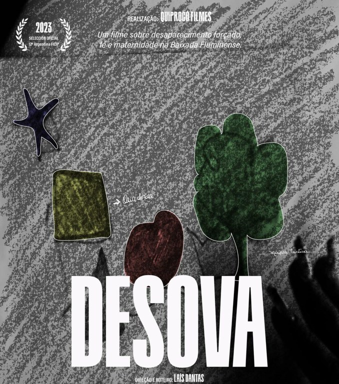 Cartaz vertical e colorido do filme "Desova", com fundo em tons de cinza que lembra uma superfície riscada ou marcada por carvão, sugerindo um clima sombrio e denso. Ao centro e em destaque, o título “DESOVA” aparece em letras maiúsculas brancas e grandes, ocupando boa parte da parte inferior do cartaz.