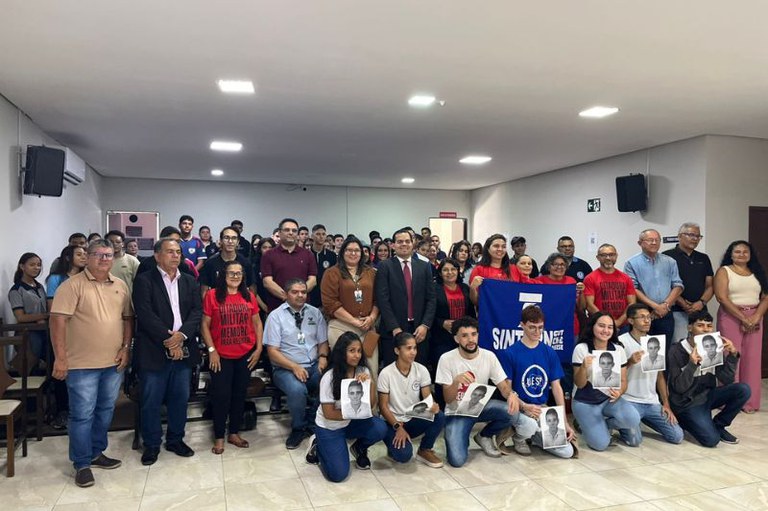 Foto dos participantes do evento