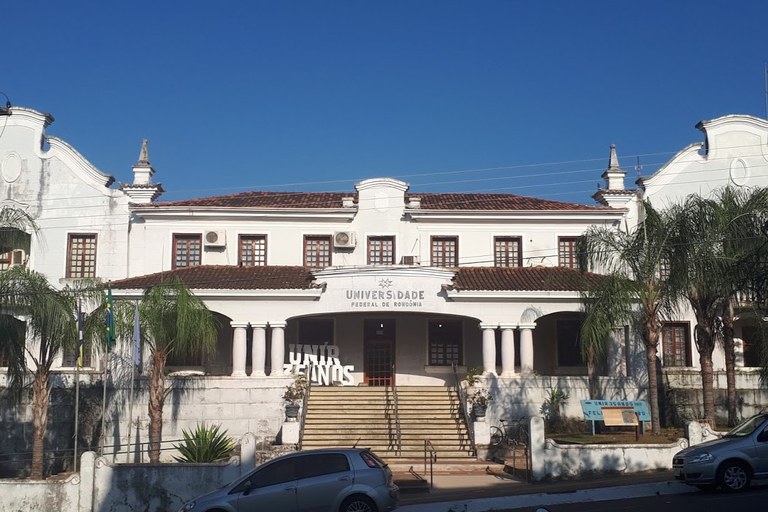 Fachada do prédio da Unir no Centro de Porto Velho (RO). Foto: Unir.