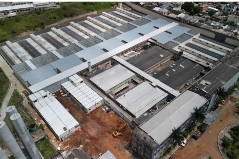 Imagem aérea da cadeia pública de Porto Alegre.