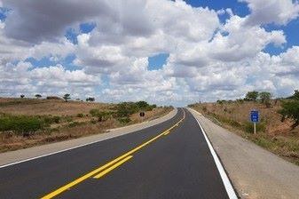 foto de estrada sem identificação