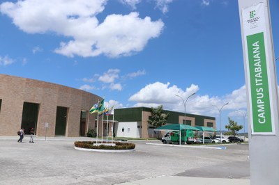 Imagem da fachada do Instituto Federal de sergipe