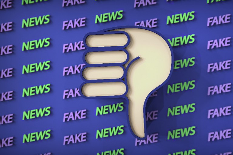 #Paratodosverem: Arte mostra símbolo de like do facebook invertido, em sinal de desaprovação. Ao fundo, lê-se "fake news" repetidas vezes em verde e lilás