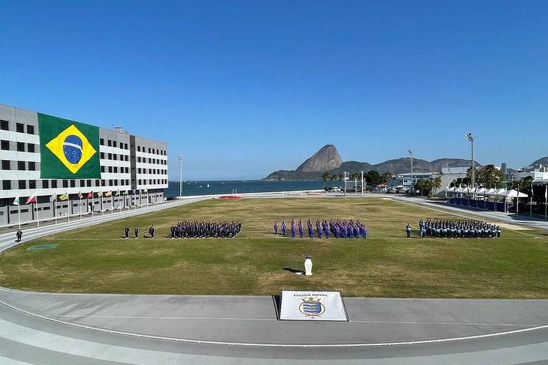 Foto mostra Cerimônia de Abertura da NAVAMAER - Escola Naval - Rio de Janeiro