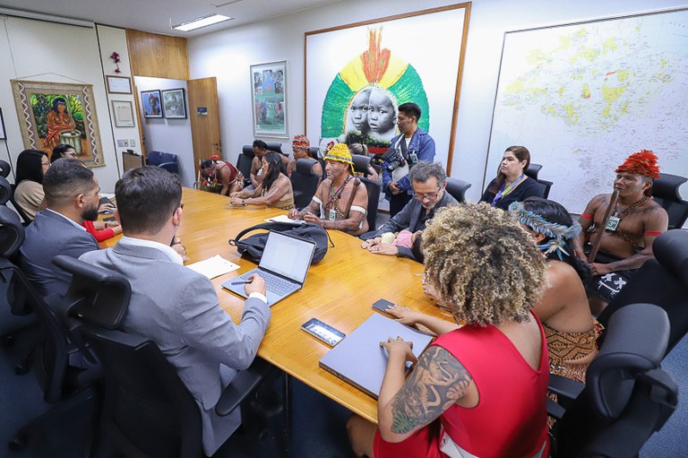 260407 - 6CCR reuniao com povo Munduruku - Antonio-7.jpg