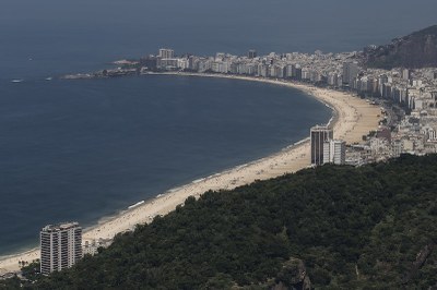 praia-de-copacabana-e-praia-do-leme.jpg