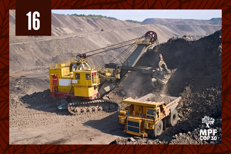 Processo de mineração com máquinas e construções.