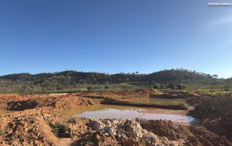 imagem de território garimpado