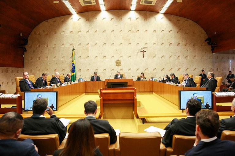Foto do Plenário do Supremo Tribunal Federal com os ministros da Corte e o Procurador-Geral da República, Paulo Gonet Branco