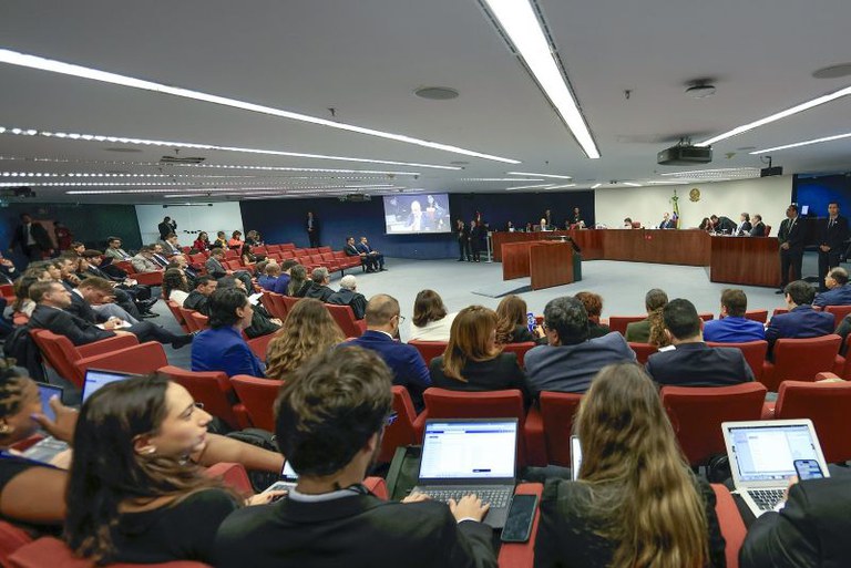 Imagem em grande angular da 1ª Turma do Supremo Tribunal Federal