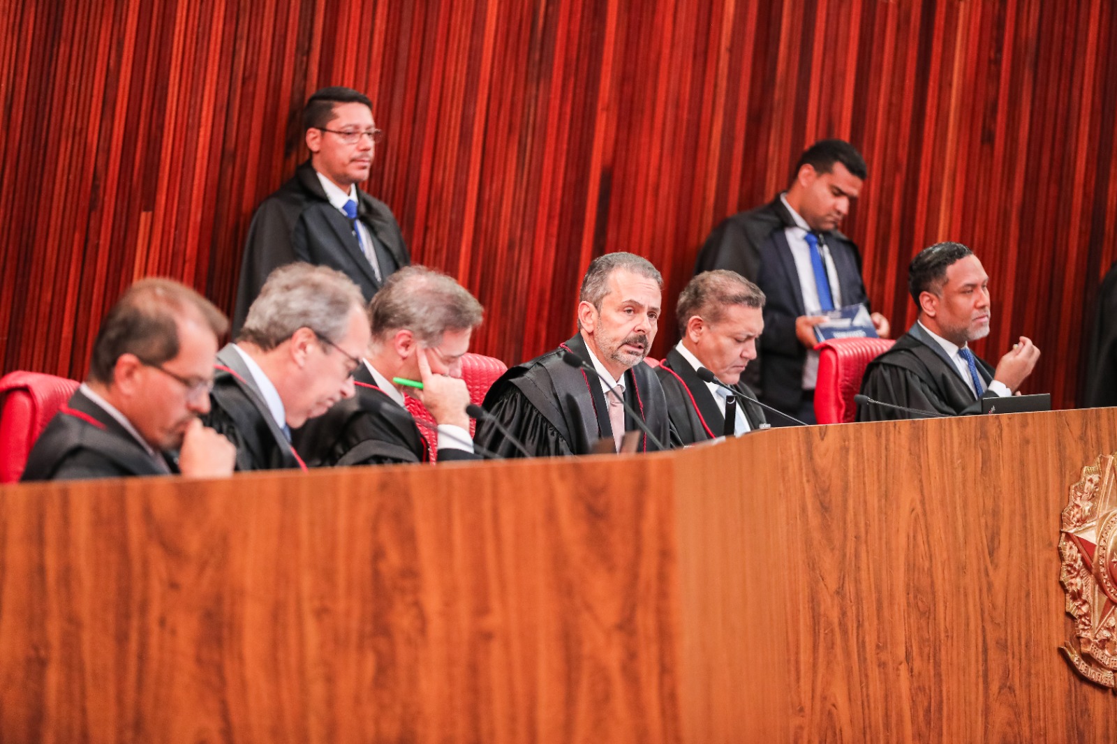 Imagem do plenário do TSE no momento do julgamento