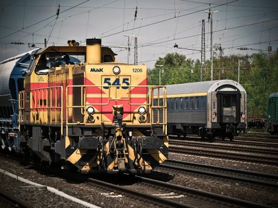 Fotografia ilustrativa mostra a locomotiva de um trem